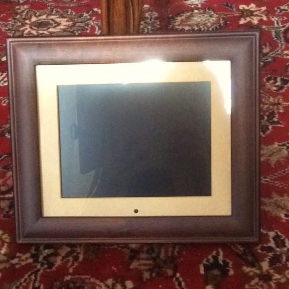 LCD Digital Photo Frame (8 inch) - Picture 2 of 7